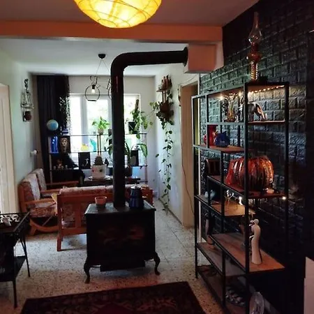 בית נופש Garden Village